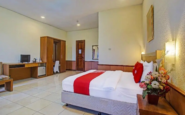 Hotel Sarbini by OYO