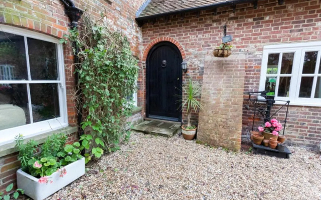 Hanger Down House Bed and Breakfast