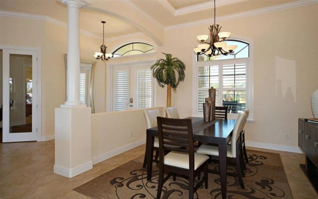 Luxury Waterfront Villa Kapalua