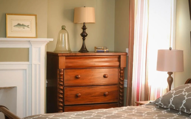 Light Horse Inn