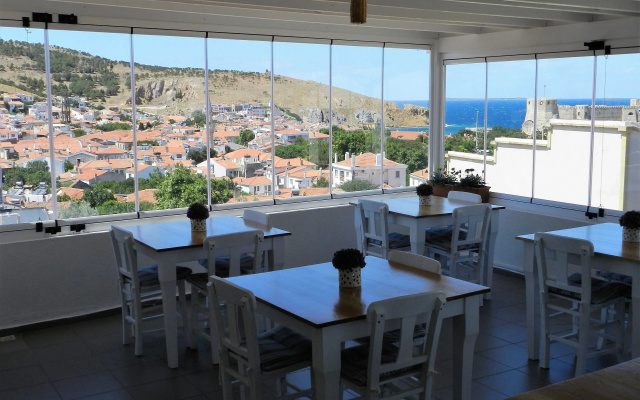 Heros Hotels Bozcaada