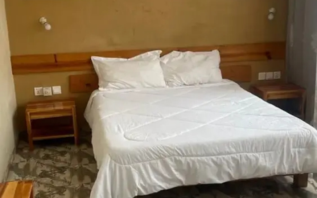 Tembo Beach Hotel