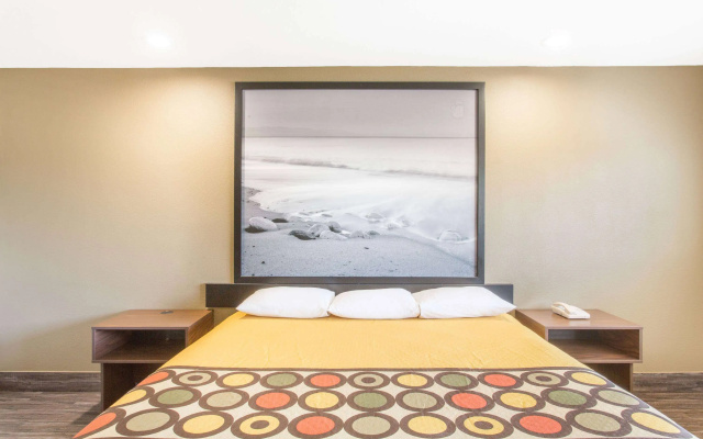 Super 8 by Wyndham National City Chula Vista