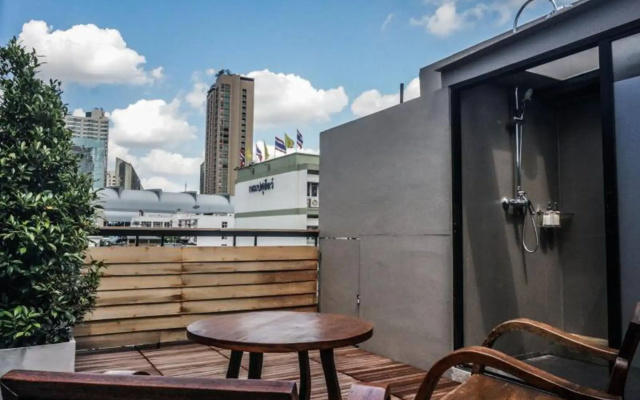 Cloudy Hostel