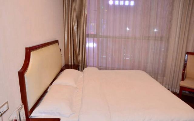 GreenTree Alliance ShiYan Middle BeiJing Road Jinling International Hotel