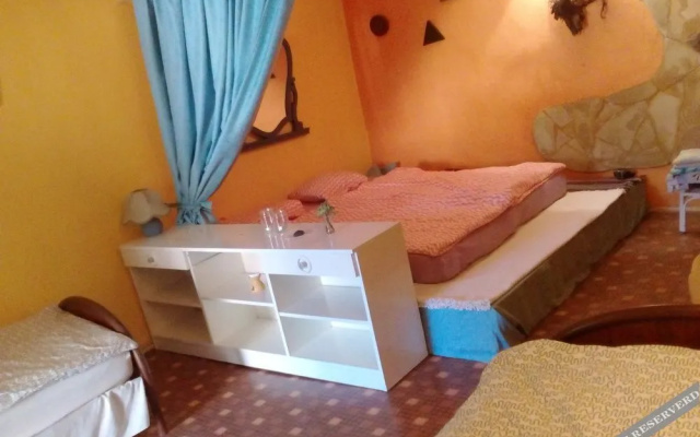 Camino Art Hostel