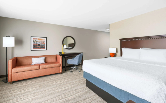 Hampton Inn & Suites Thousand Oaks, CA