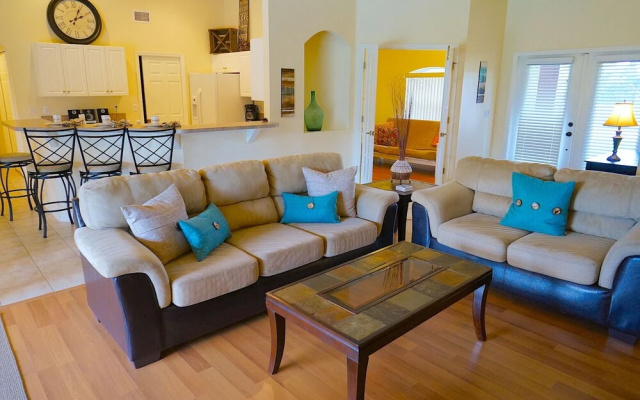 Parker Villa 1039