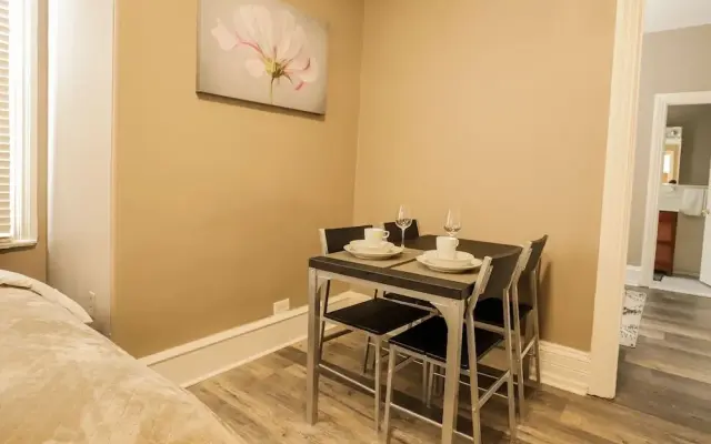 Midtown Suites