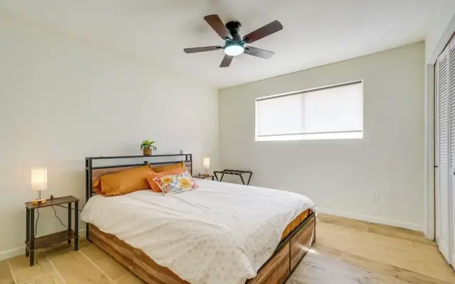 Fire Pit & Games: Family-friendly Retreat in Mesa!