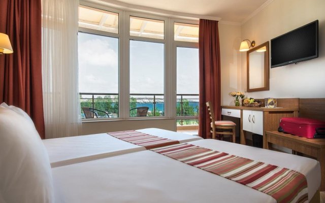 Отель Miramar Болгария, Созополь - отзывы, цены и фото номеров - забронировать отель Miramar онлайн комната для гостей