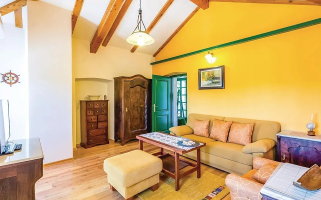 Amazing Home in Crikvenica With Wifi and 3 Bedrooms