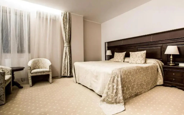 Alpin Resort Hotel - Apartamentele 2403-2404
