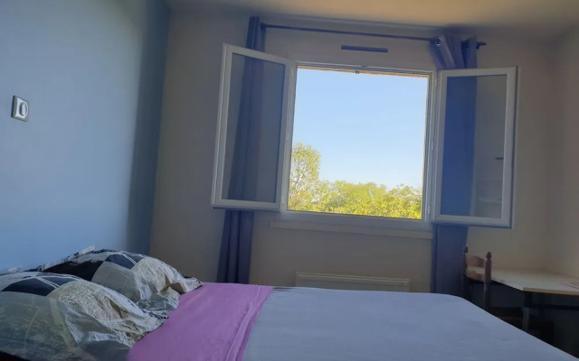 Chambre avec cuisine équipée sur demande