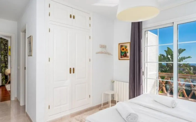 Apartment - 2 Bedrooms - 107866