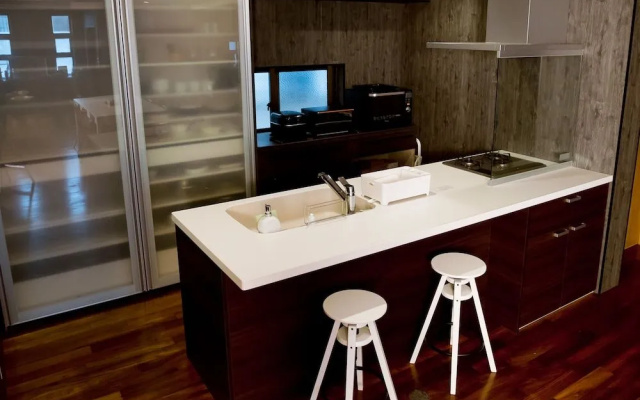 Antenna Room