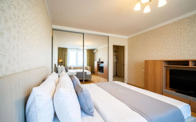 InnDays Apartments  на улице Кораблестроителей 30