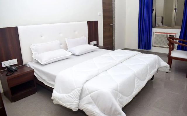 Hotel Sai Grand