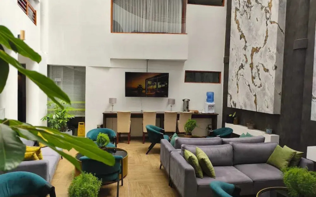 Hotel Fundador By Robles