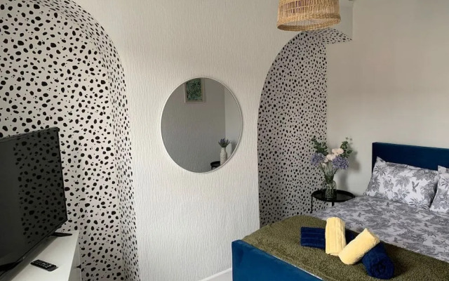 House of Cosy Dots