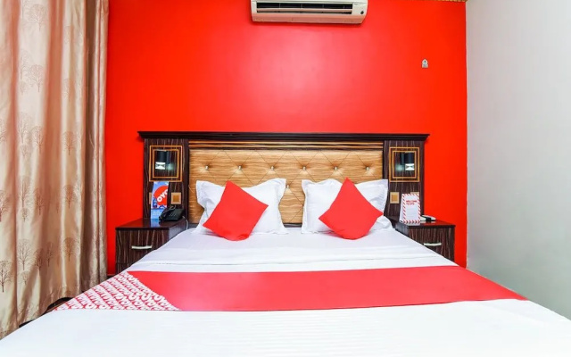 OYO 154 Blue Diamond Hotel