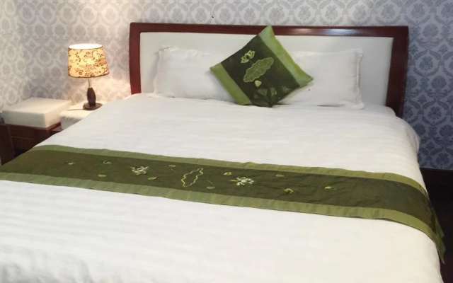 Green Hotel