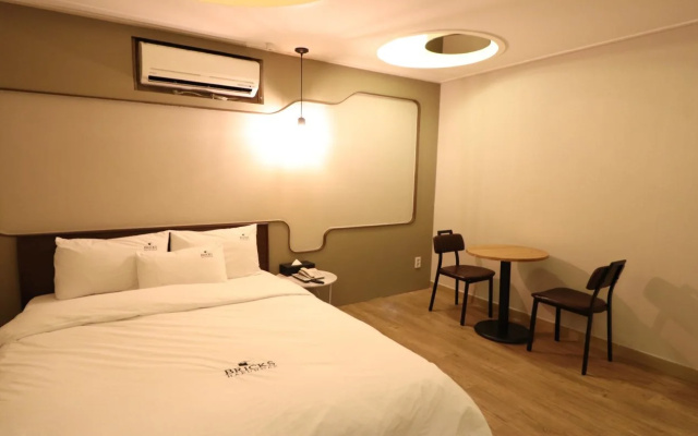 Hotel Bricks Haeundae