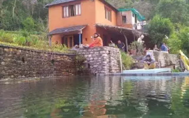 Shivanandi River Lodge
