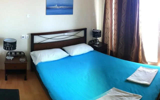 Ariadni Hotel