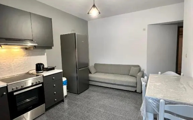 Atrium Apartment #2