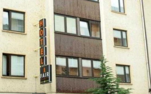 Fair Hotel Frankfurt вид на фасад