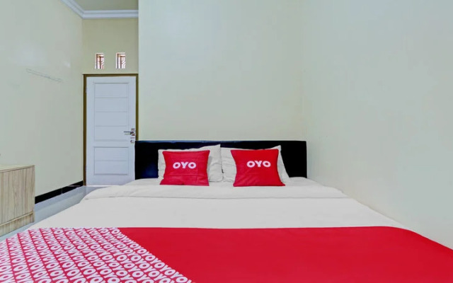 OYO 90516 RGH Syariah Argopeni