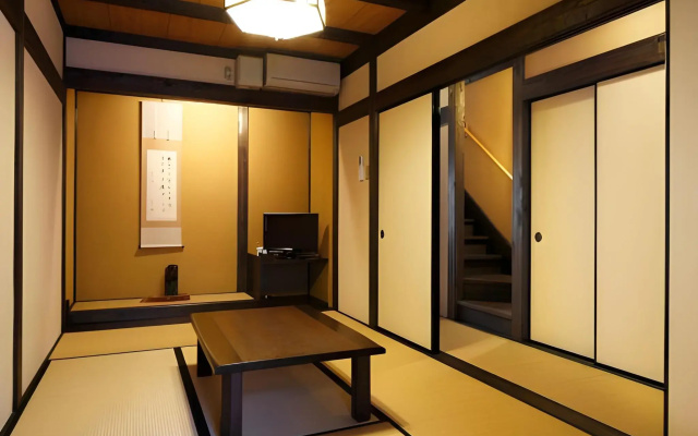 Okada Ryokan Warakutei