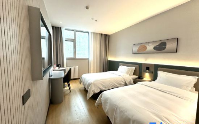 Migratory Fashion Hotel (Beijing Sam's Club Dingsi Road)