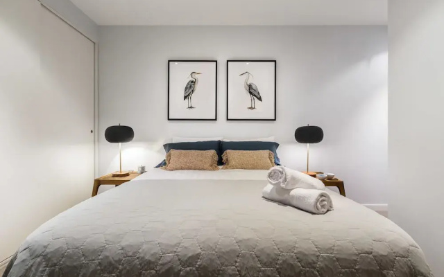 Auguste 2 Bdr Melbourne Apartment