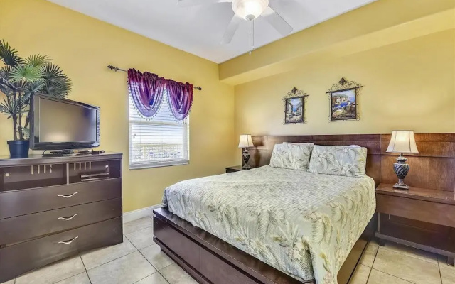 Treasure Island 1102 - Two Bedroom Condo