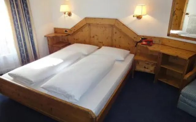 Hotel zum Wolf