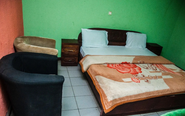 Alfoscar Hotel & Suites