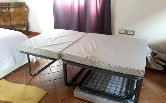 Apartment With One Bedroom In Brancialino With Wifi