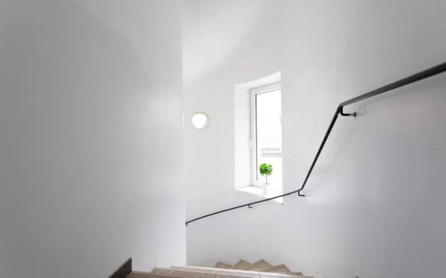 Next to city center and central station, Apt.8