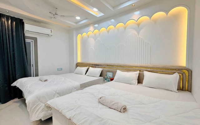 Hotel Om Mangalam Palace