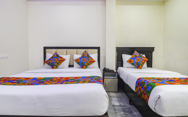 Fabhotel Lotus Park