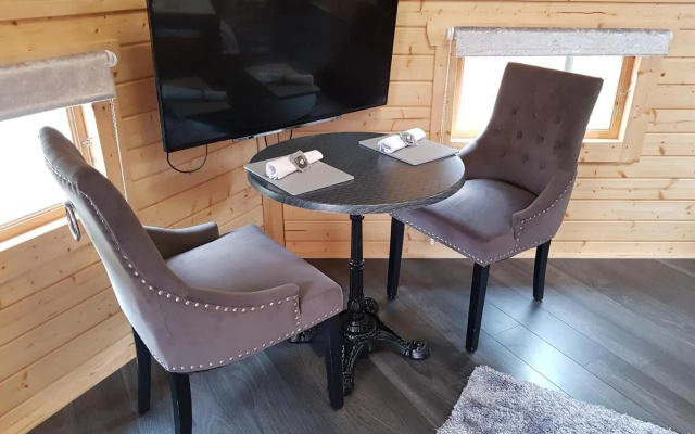 Unique Luxury Cabin