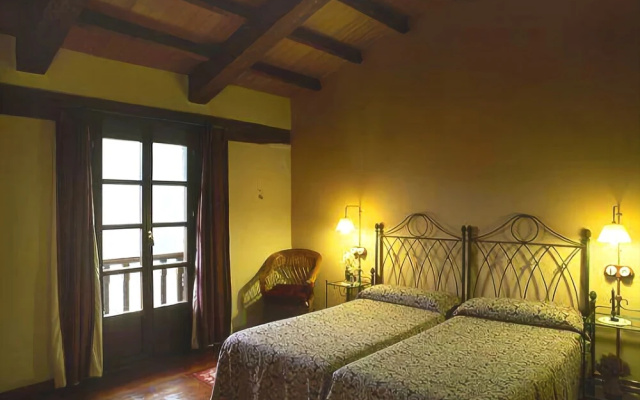 Casa Rural La Riba