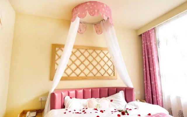 YunShangHuaKai Boutique Inn