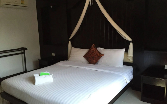 The Bird Cage Patong Guesthouse