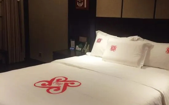 Wuyishan Ruting Yayuan Homestay (Yueying Wuyi Theater)