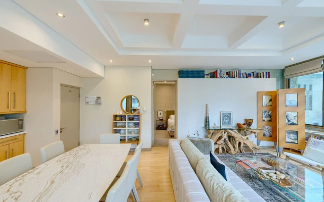 1003 Cartwright