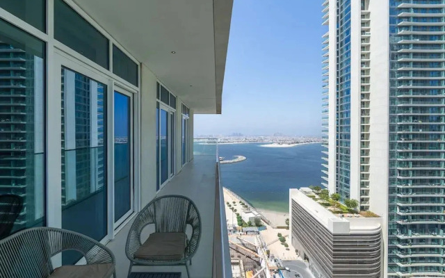 Mesmerizing 2BR in Emaar Beachfront With Sea Views
