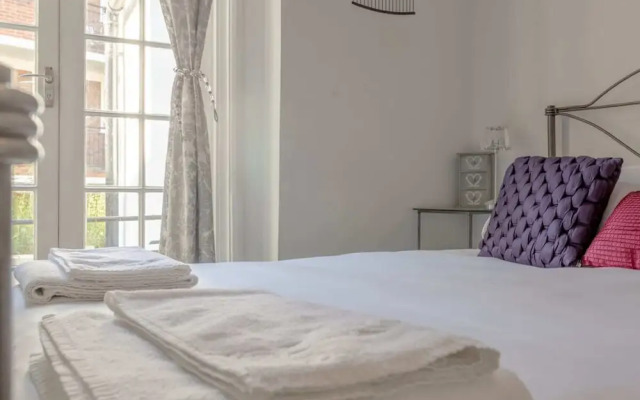 Stylish Apartment near Battersea Park